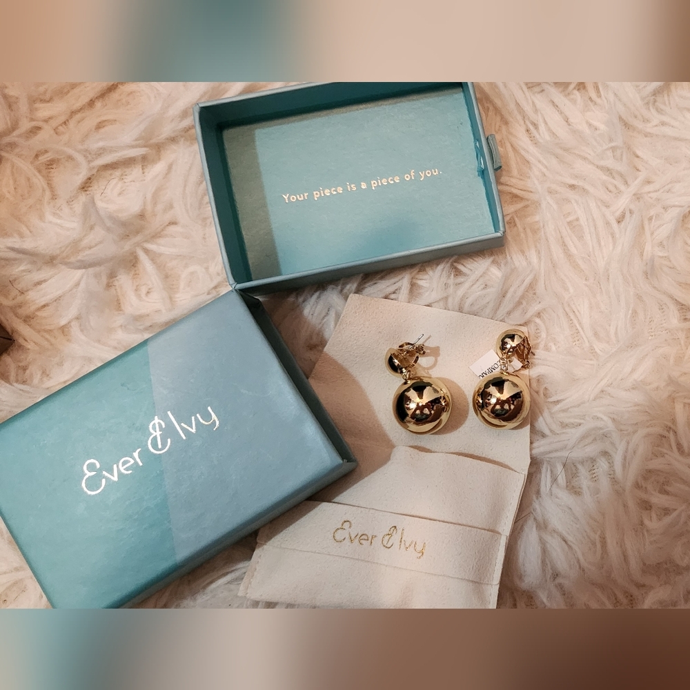 Ever And Ivy Cute Gold Earrings